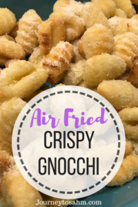 Easy Air Fried Crispy Gnocchi recipe. Learn how to make delicious gnocchi perfect for any healthy family dinner idea. Great new dinner idea for dinner parties, cocktail parties, and friend get togethers. #recipe #foodie #airfryer