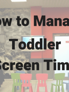 Did you know the AAP guidelines have changed? Find out how much your toddler should be watching TV. It's no longer the impossible 0 hours. Learn about toddler screen time and make a schedule that fits your family dynamic. Screen time for toddlers have never been so easy to understand. #toddlers #momlife #parenting #mom #toddlerlife