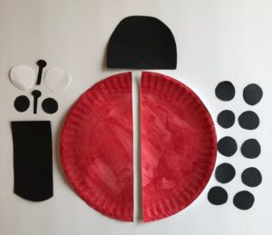 Ladybug Paper Craft. Perfect addition to your toddler crafts of ages 2 and up. Paper plate craft that is so easy to make and they will be so proud of their work. Ladybug crafts for all kids. Ladybug paper plate crafts for kids DIY. #kids #DIY #parenting #crafts #papercrafts