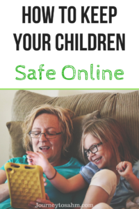 Want some usefeul parenting tips with online safety involved? Learn how to keep your children safe online. Here is a free app that offers an easy way to give toddlers and childrens freedom while still being safe online. Includes a giveaway! #sponsored #momlife #onlinesafety #toddlermom #kids
