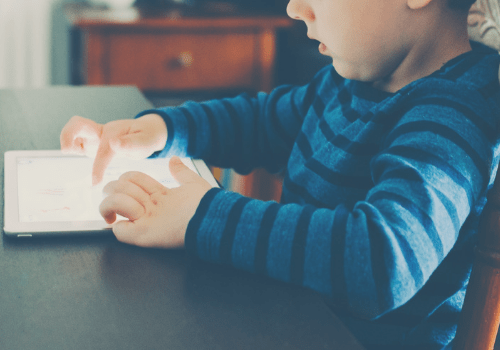 5 Ways to Keep Kids Safe Online + Giveaway