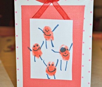 thumbprint-valentines-card thumbprint-valentines-card